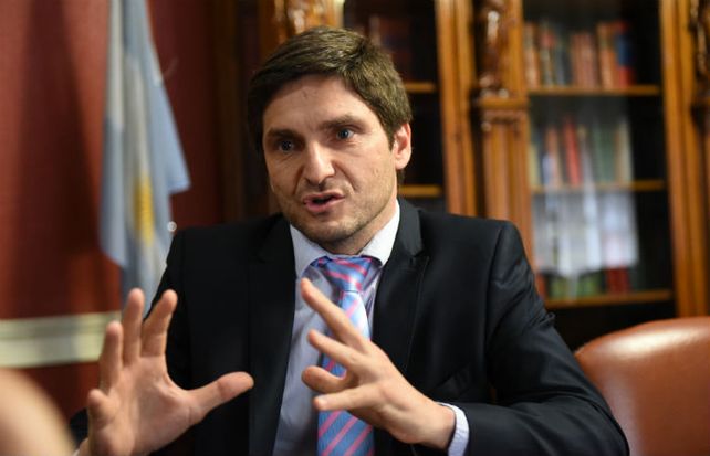 Pullaro aseguró que la policía provincial “no va a descansar” hasta encontrarlos