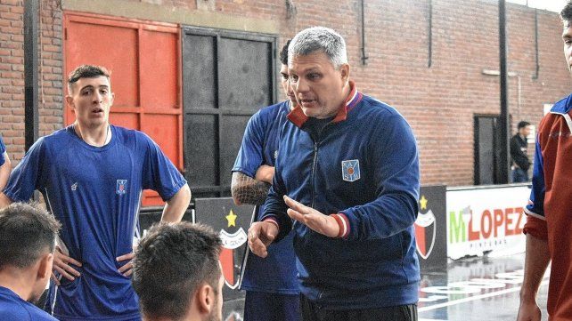 Leandro Spies viene de ganar el Provincial U21 y ahora estará al comando del equipo de Mayores en San Jorge.
