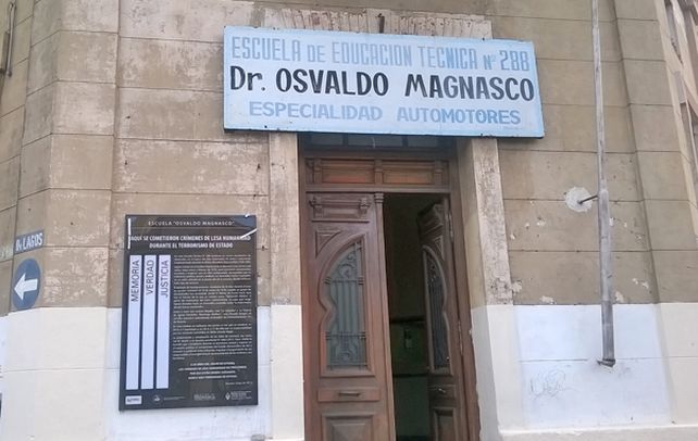 Efímero. Los vidrios fueron rotos y los marcos arrancados en apenas horas.