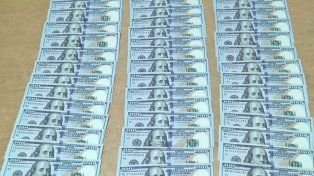 Fue al mecánico y le robaron 6.000 dólares de la camioneta
