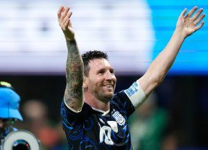 El gobierno le respondió a Messi con un tiro por elevación