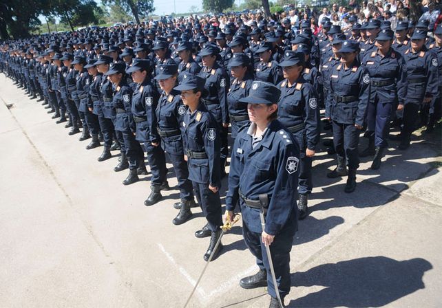 Postulantes. Los agentes deben anotarse on line para participar del concurso que les permite subir de rango.