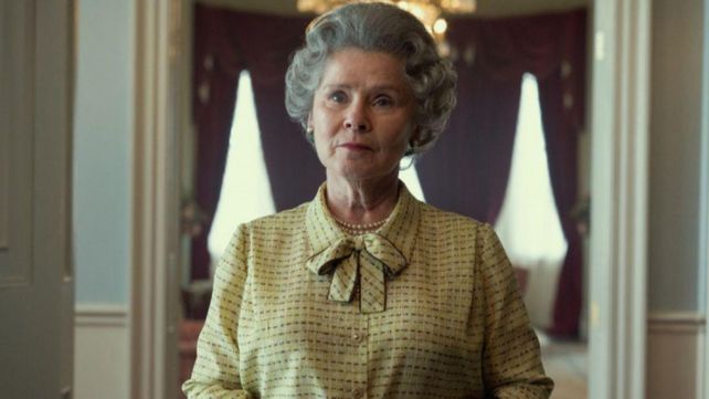 Imelda Staunton encarna a la reina Isabel II en la quinta temporada de la serie de Netflix The Crown.&nbsp;