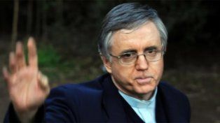El&nbsp; padre Julio César Grassi fue condenado a cumplir 15 años en prisión por el delito de abuso de los menores en su fundación Felices los Niños