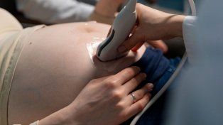 Se conmemora el Día de la Obstetricia y la Embarazada. La fecha visibiliza el rol de profesionales que acompañan embarazos, partos y puerperios