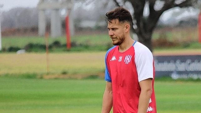 Nery Leyes, volante de Unión, detectable para Covid19