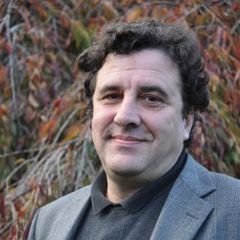 Vicente Serrano, escritor