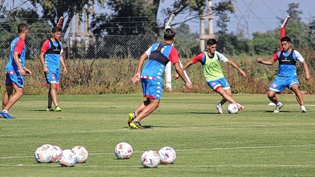 El plantel de Unión empieza a pensar en Talleres y el DT evaluará la evolución de los lesionados.&nbsp;