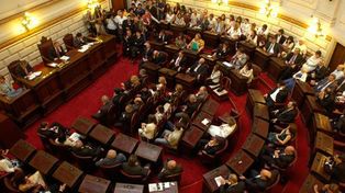 Sin haberse resuelto la presidencia, juran hoy los diputados provinciales