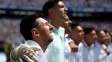 España domina la pelota y Argentina espera su chance