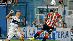 Gimnasia y Estudiantes se cruzan en un clásico con cuentas pendientes