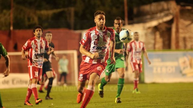 Cadenazzi recibió una fecha de suspensión y estará a disposición para el juego con Almagro. &nbsp;