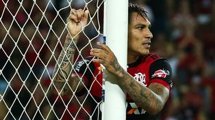 Siguen las malas para Paolo Guerrero: Flamengo suspendió su contrato