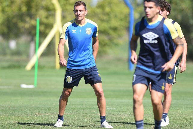 Marco Ruben entrenó a la par del plantel y se espera que sea de la partida en el encuentro con Barracas Central.