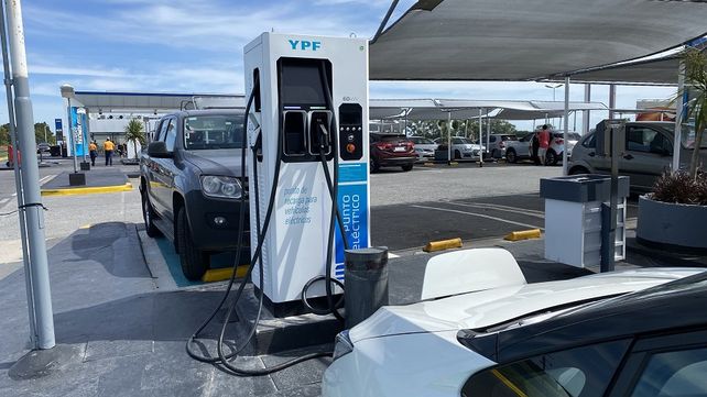 Autos eléctricos: uno por uno, todos los puntos de carga habilitados en Santa Fe