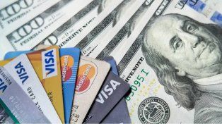 Desde este viernes se podrá pagar con dólares en los comercios