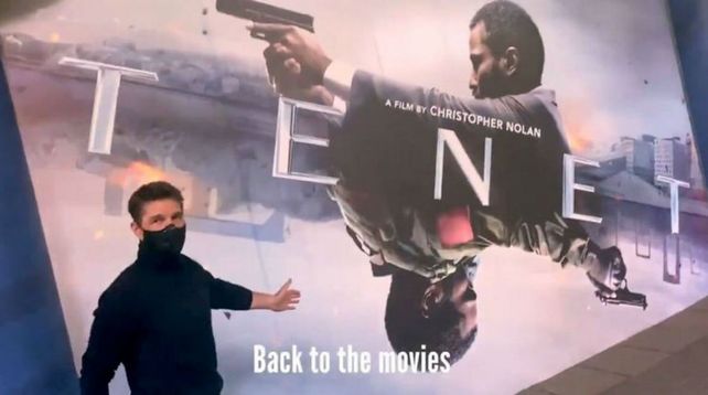 Aquí estamos ... ¡de vuelta al cine!