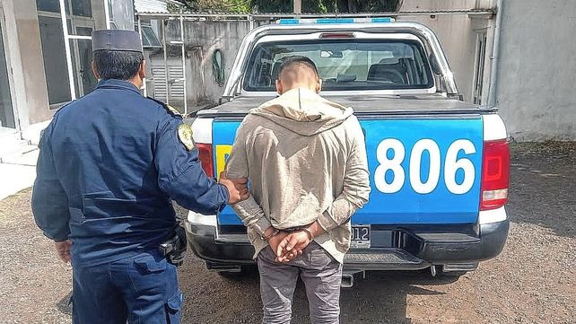 Detuvieron a un hombre por golpear a su novia en Paraná