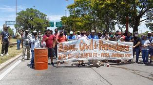 Sigue el corte intermitente en Ruta 168, pero liberaron la Ruta 1