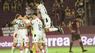 Todo festejo. Newells fue pura efectividad fuera de casa y buscará repetir ahora en el Coloso ante Belgrano.