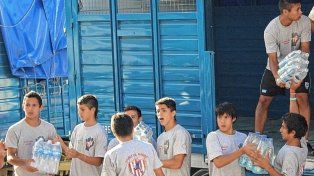 Unión Social recibe donaciones por la situación hídrica