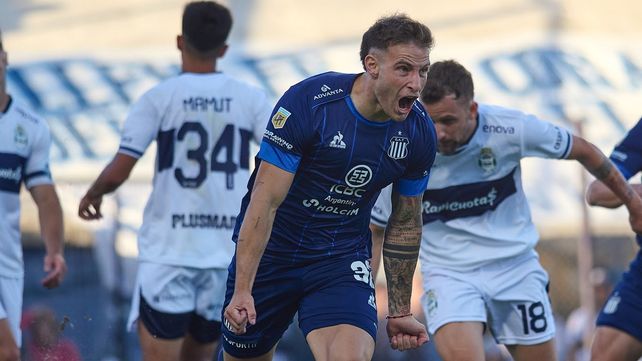 Talleres venció 1-0 a Gimnasia en La Plata y alcanzó a Vélez en la cima de la Liga Profesional