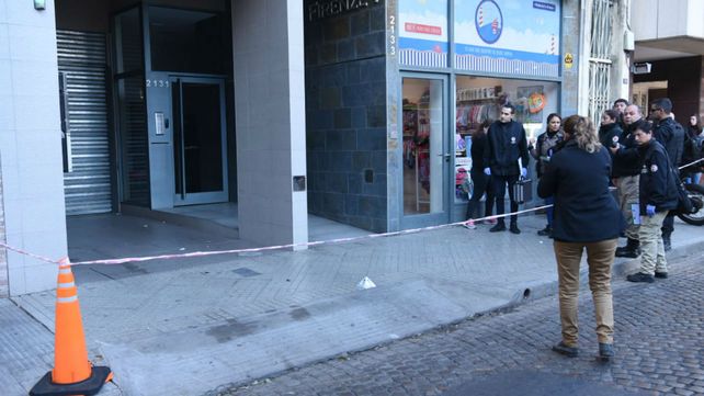 La policía trabaja en el lugar del hecho.&nbsp;