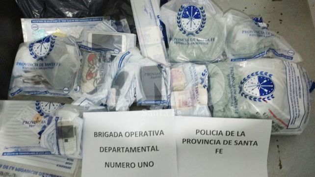 Detuvieron a una mujer en Nueva Pompeya y secuestraron marihuana y cocaína