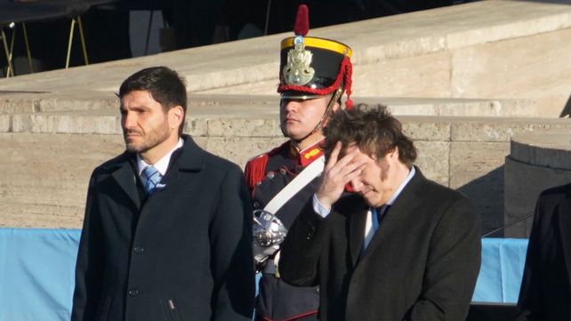 Maximiliano Pullaro y Javier Milei