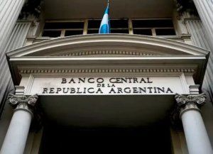 Desde el Banco Central anticiparon una fuerte baja de tasas y una reactivación del crédito