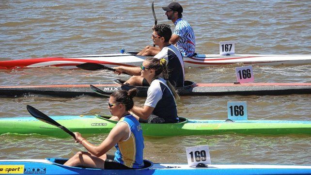 La palista Paulina Contini (bote 168) fue la destacada presencia en la laguna Setúbal.