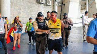 Varios hinchas colombianos fueron arrestados por los incidentes.