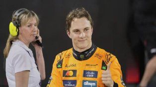 Oscar Piastri se quedó con la pole en Bahrein.