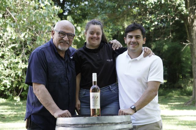 Cada vino de los Araujo es en honor a un familiar. Laurita es sobrina de Carlos, trabaja con ellos desde hace años y tiene su varietal.