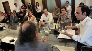 Ahora los profesionales de la construcción podrán realizar trámites vía web