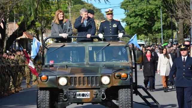 Rogelio Frigerio encabezó el acto central en Paraná.