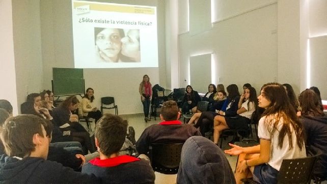 talleres de prevención de violencia en el noviazgo