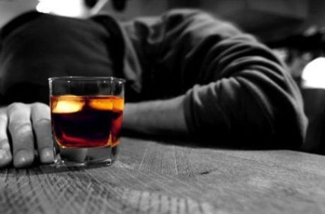 Un examen médico reveló cuáles son las causas por las que un hombre experimentaba los síntomas de la borrachera sin haber tomado alcohol.