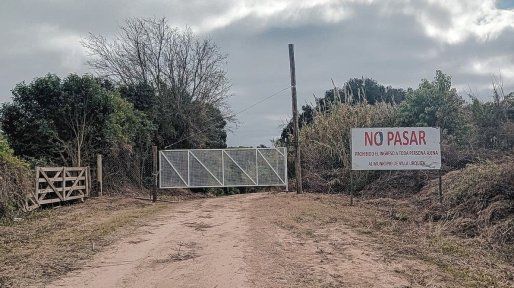 Polémica en Villa Urquiza por el cierre del Puerto de La Celina