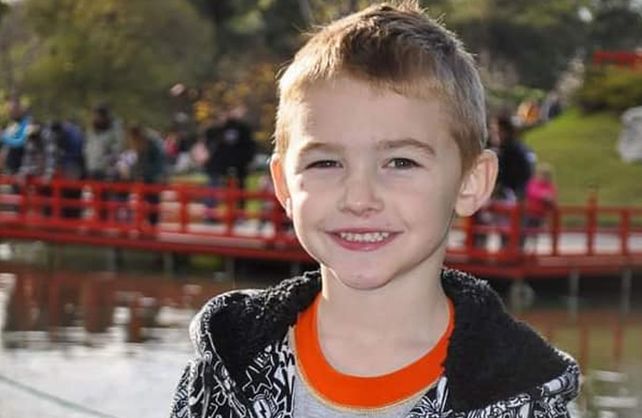 Piden cadenas de oración para el nene atropellado por un camión