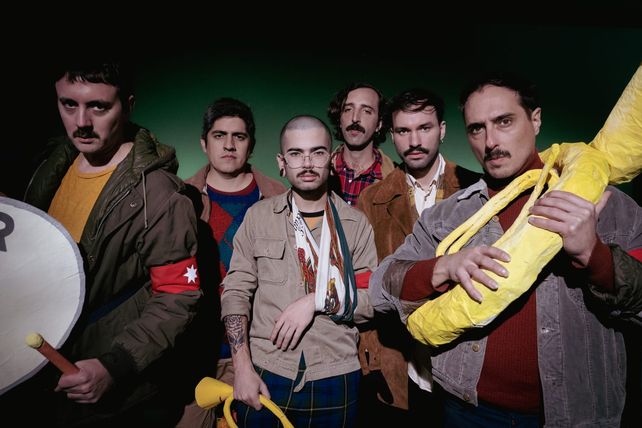 Laika Perra Rusa, grupo oriundo de La Plata. Se presentarán junto a Matilda en Refi. 