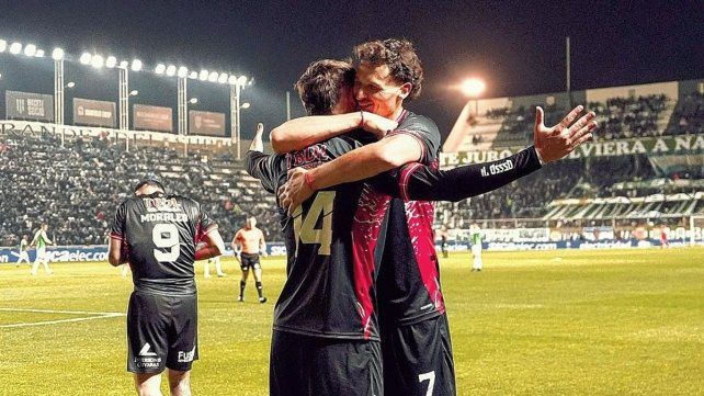 Barracas Central rompe el molde y jugará su primera Sudamericana gracias al título de Lanús