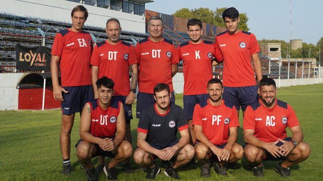 Sigue la dupla técnica en barrio Tablada. Daniel Teglia y Diego Acoglanis junto al cuerpo técnico por otra temporada en Central Córdoba.&nbsp; &nbsp;