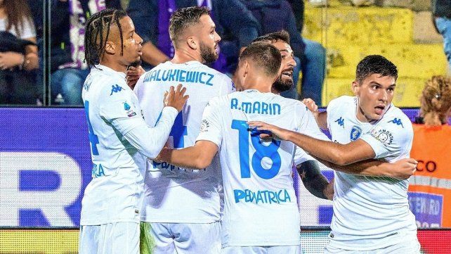Empoli venció como visitante a Fiorentina y salió del descenso en la Serie A.