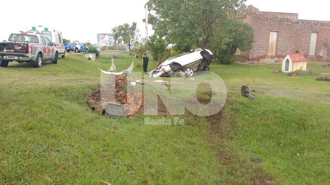 Humboldt: falleció al chocar de frente contra un árbol