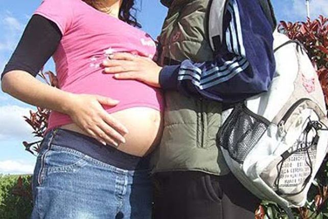 Adolescentes embarazadas, el eslabón débil del sistema