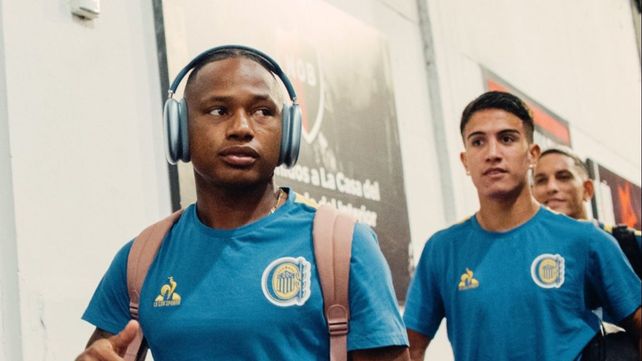 Clásico rosarino: así arribó el plantel de Central al Coloso tras su colorida salida de Arroyo Seco
