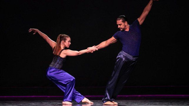 Hernán Piquín encabeza un elenco compuesto ocho bailarines y un cantante en El último tango