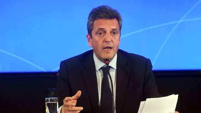 El gobierno logró un canje de deuda por más de 2 billones de pesos