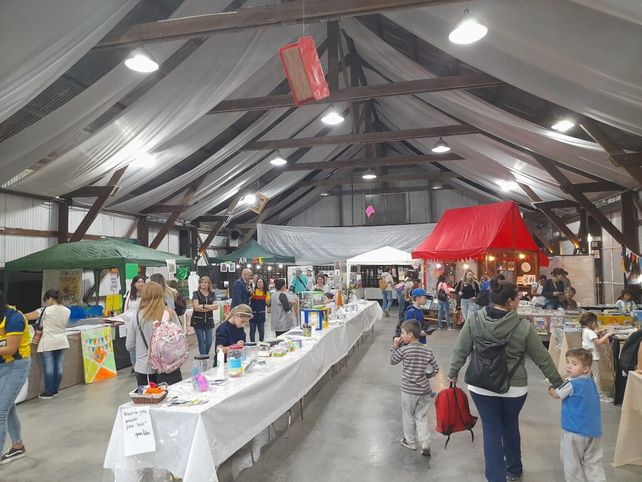 La Feria del Libro se desarrollará en la sala Italia del SUM Paseo de la Estación y en espacios exteriores